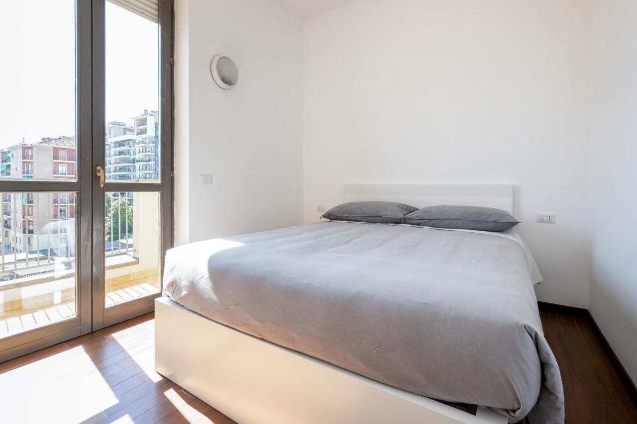 Alessia'S Flat - Affori Apartment Милано Екстериор снимка