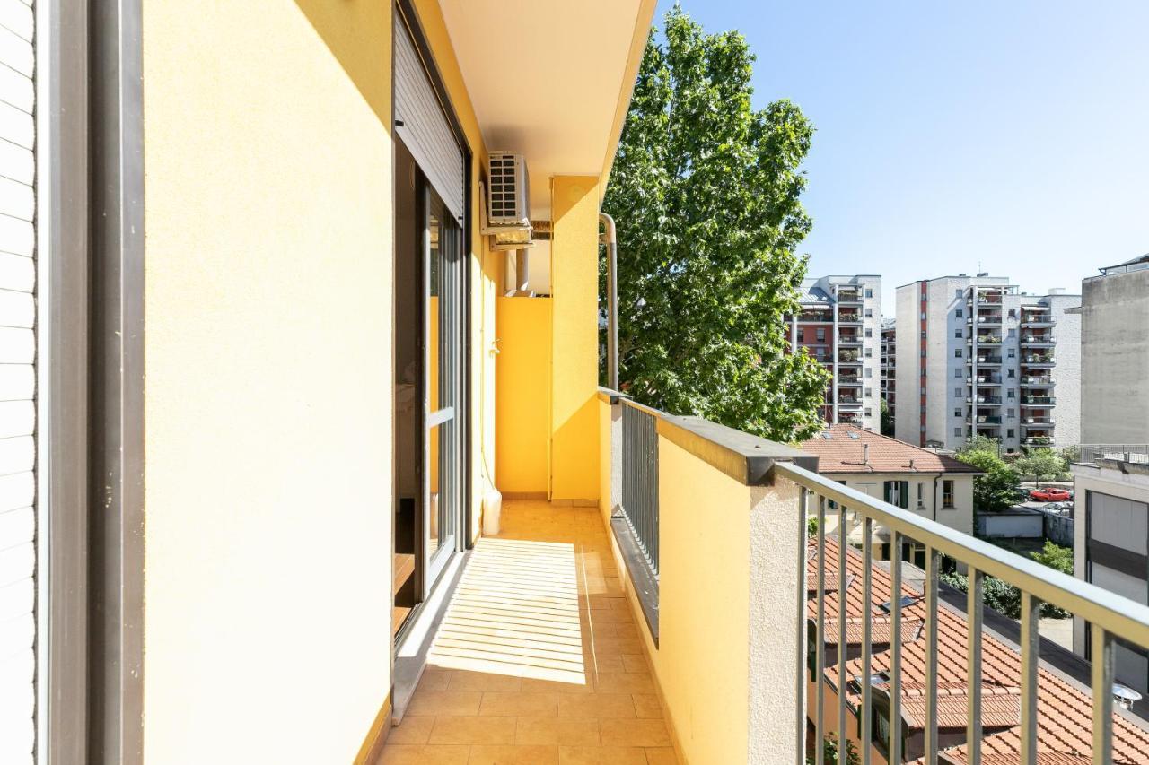 Alessia'S Flat - Affori Apartment Милано Екстериор снимка